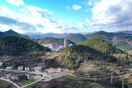 鹤峰县(探寻鹤峰县神秘的自然奇观)